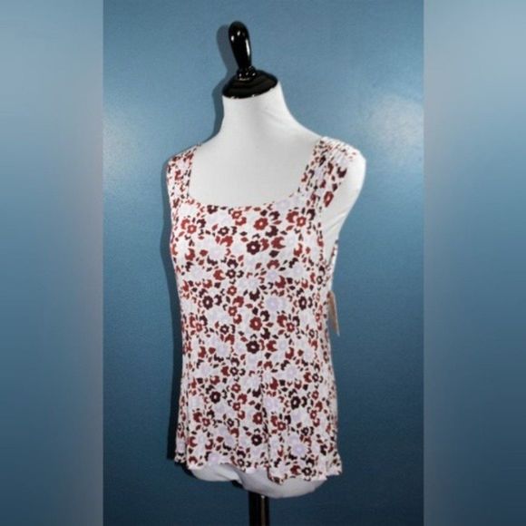 14TH & UNION - Shirred Straps Floral Blouse - Picture 5 of 8